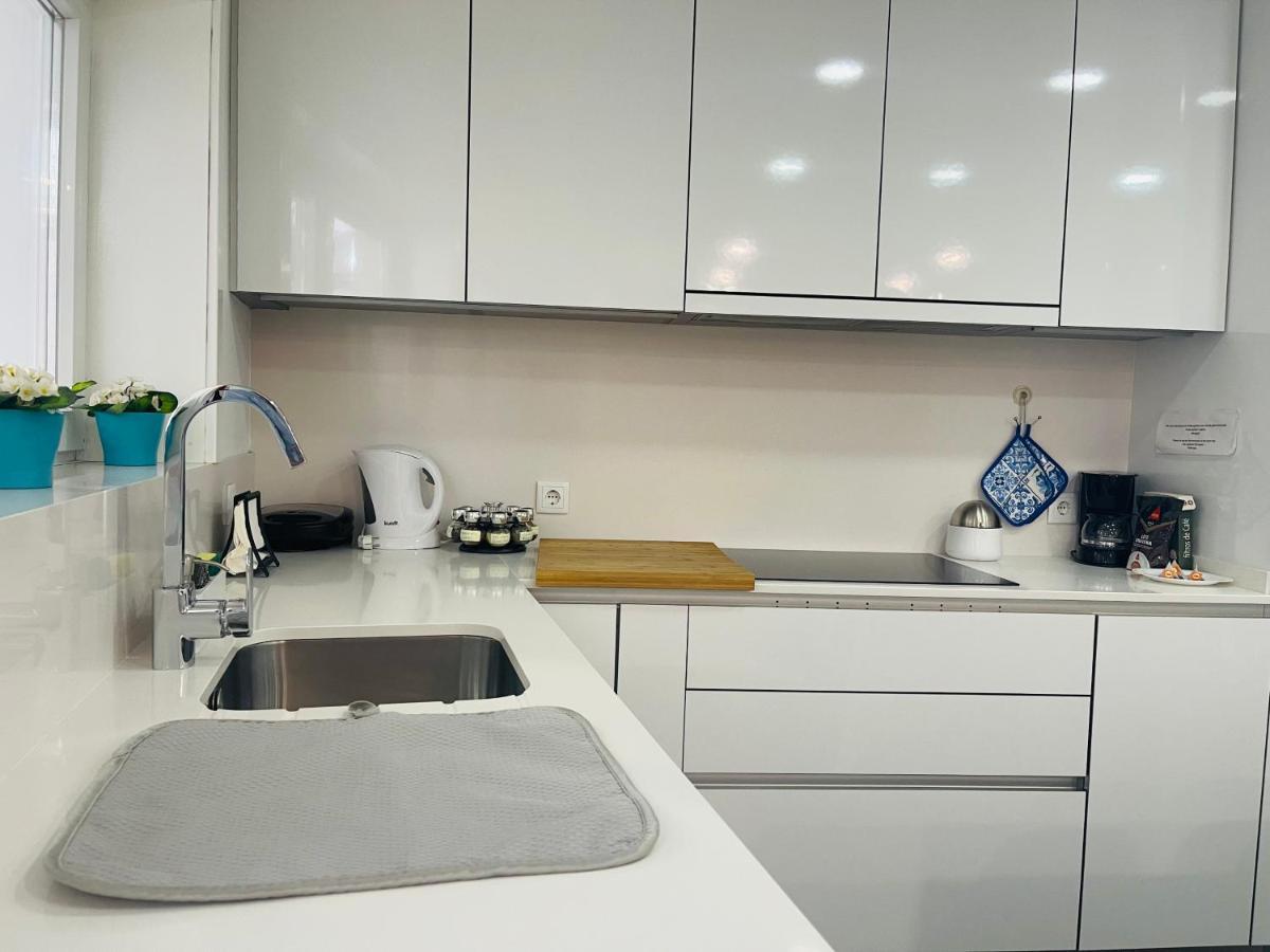 Central Tiled Apartment 아베이루 외부 사진