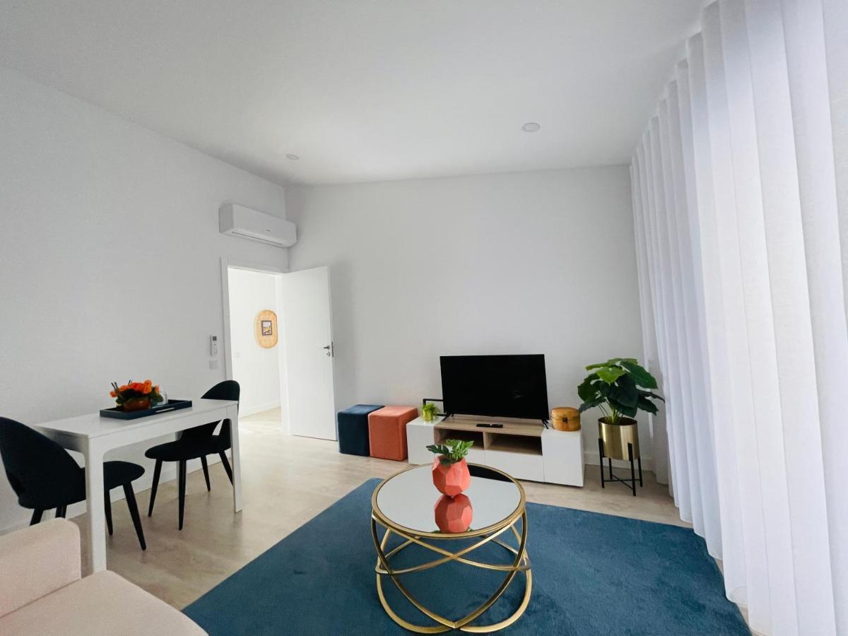 Central Tiled Apartment 아베이루 외부 사진